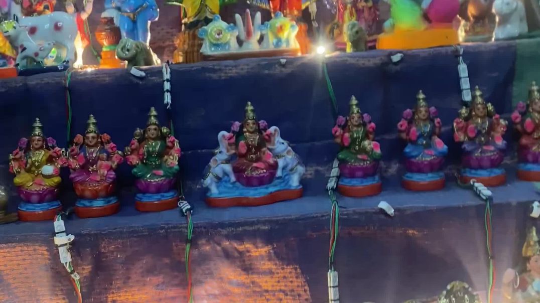 Vaduvoor Sri Ramar Golu